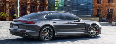 Porsche Panamera.jpg